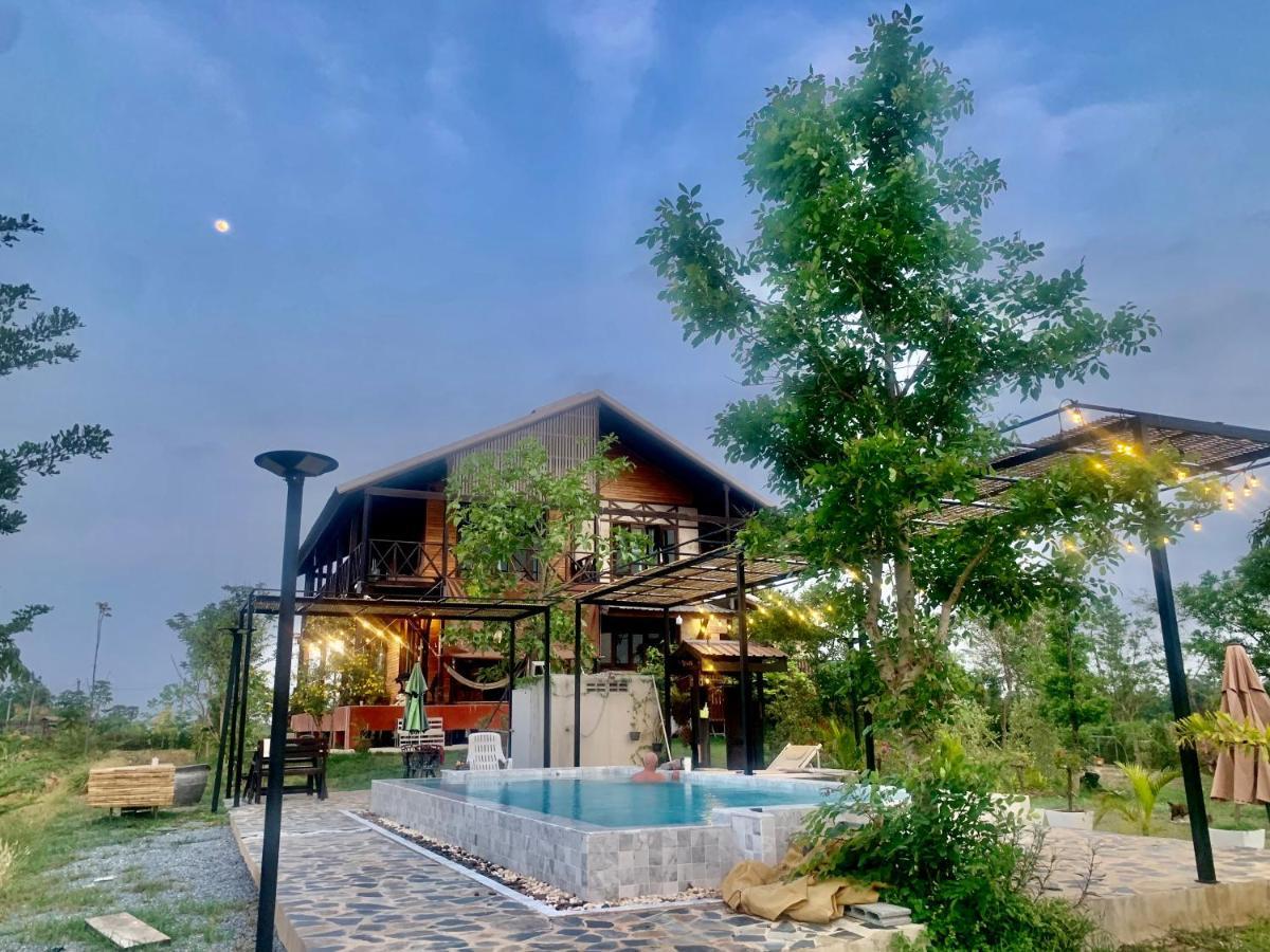 Rang Robin Farmstay With Swimming Pool Ban Wang Muang المظهر الخارجي الصورة